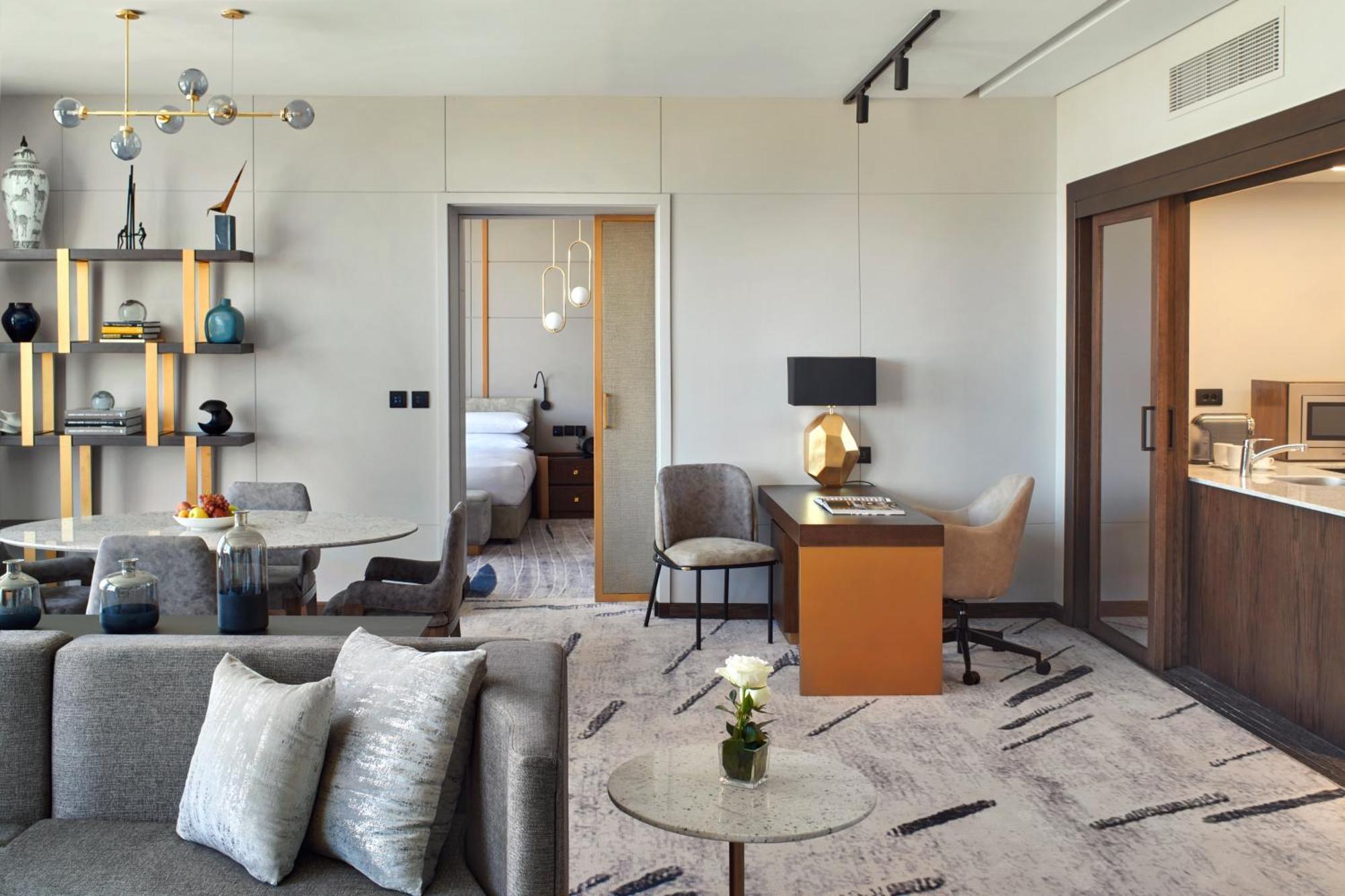 Crowne Plaza - West Cairo Arkan By Ihg 6th of October City Экстерьер фото A suite at the hotel